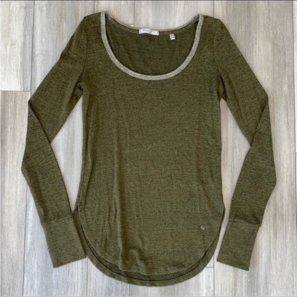 Abercrombie & Fitch Tops - 🫎 Abercrombie & Fitch Shirt